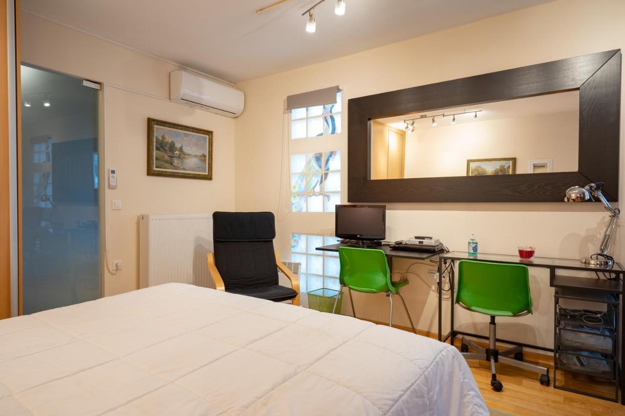 Acropolis Metro St.3 Bedrοοms 6 Persons Maisonette Atény Exteriér fotografie